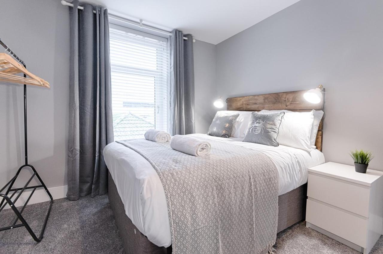 3Rm Flat, Smart Tv'S, Close To All Amenities Llanelli Exteriér fotografie